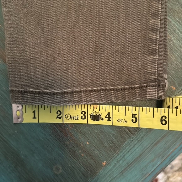 Lane Bryant Super Stretch Skinny Green Jeans. Size 20 - Picture 14 of 14